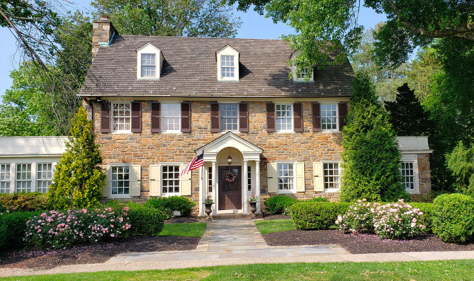 Federal colonial homes are typically found on the East Coast and are distinguished by flat, brick exteriors, and symmetrical style. Common in the early 1800s.